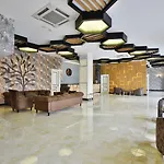 Отель Opia