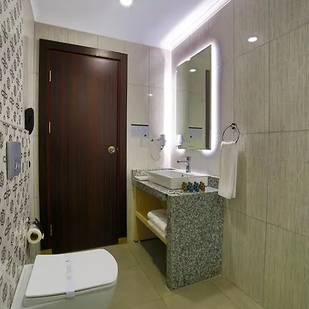 Opia Отель