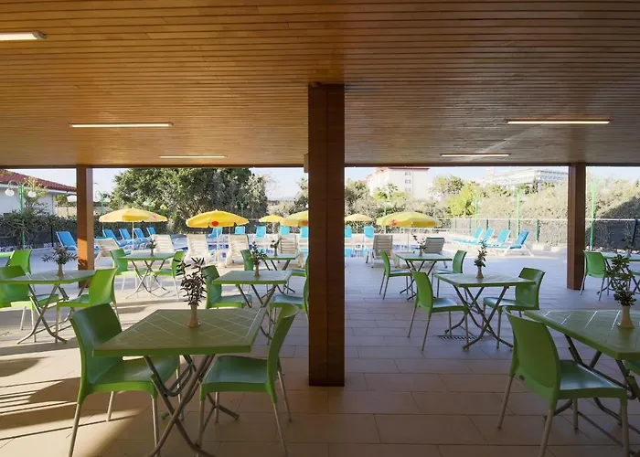 Hotel Opia